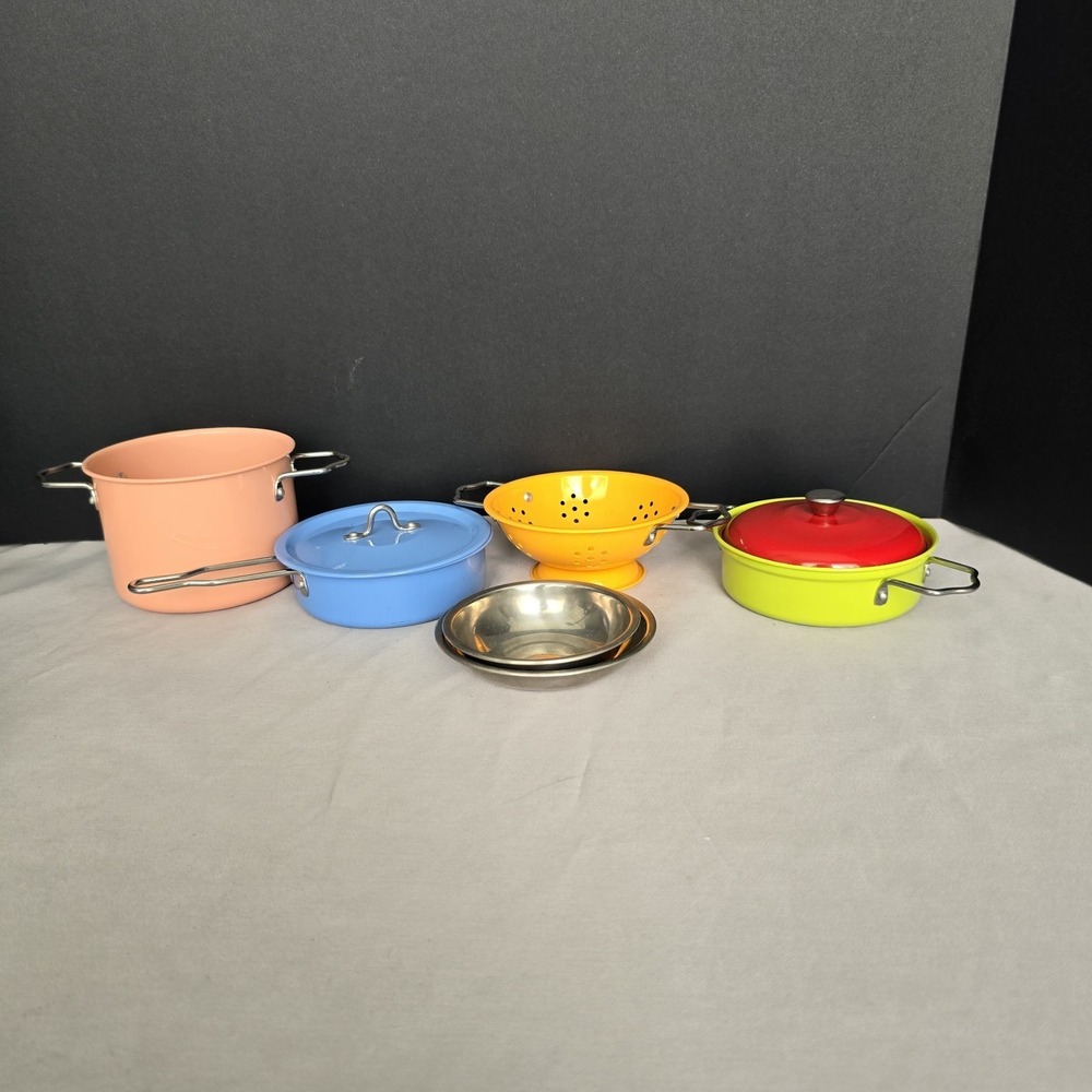 Mix Match Small Foot Metal Cookware Set Pretend Play 11751